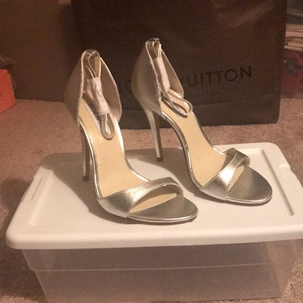 Silver heels